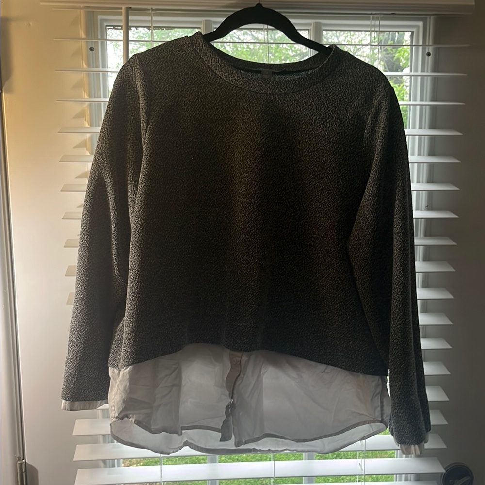 💼Black and White Layered Sweater💼